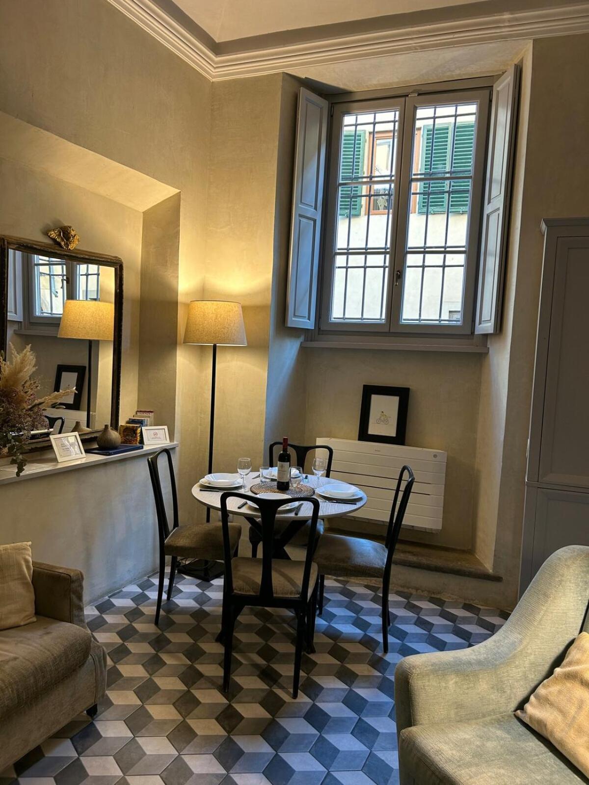 Palazzo Mormorai Apartment *