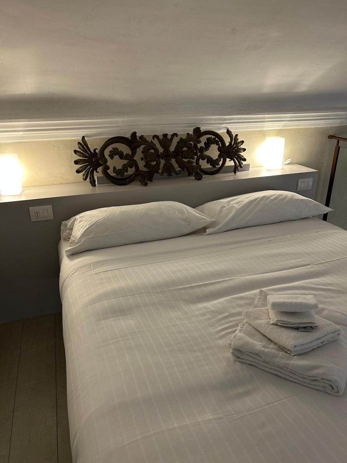 Apartment Palazzo Mormorai Florenz